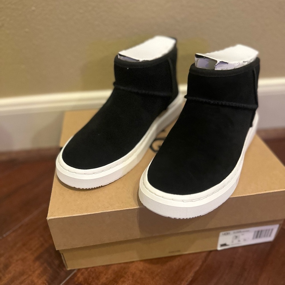 UGG Black Alameda Mini-Boots with White Sole